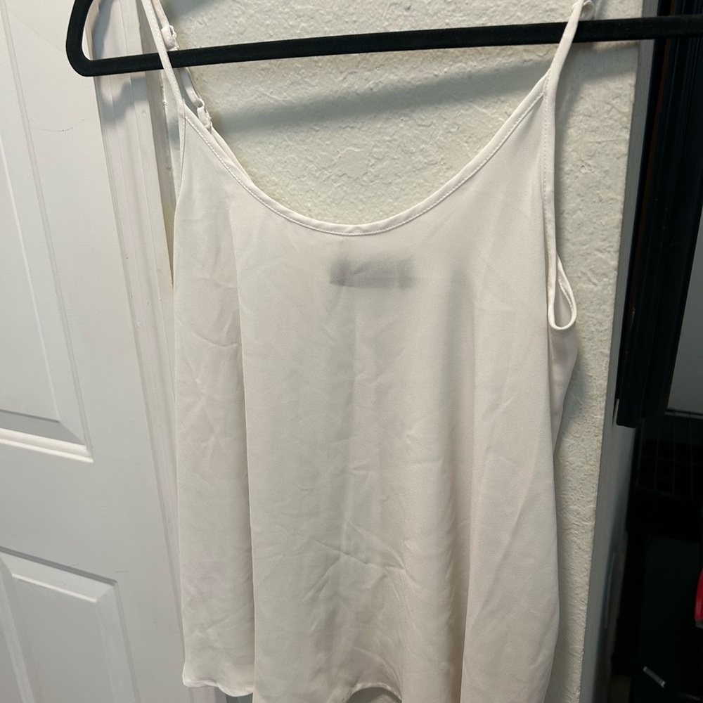 Apt. 9 Top
